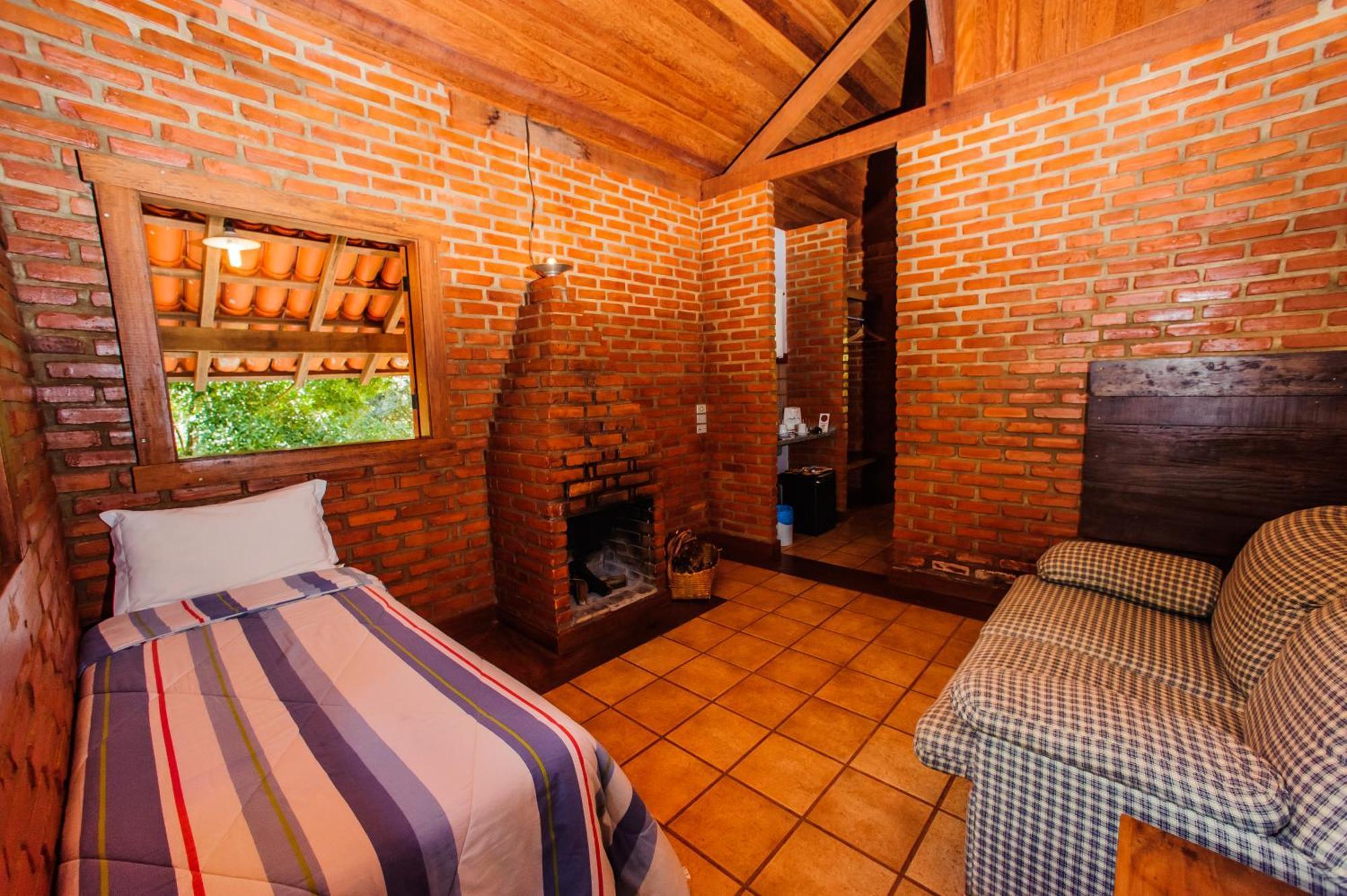 Serra Do Ibitipoca Hotel De Lazer กงเซเซา ดา อีบีชิปอกา ห้อง รูปภาพ